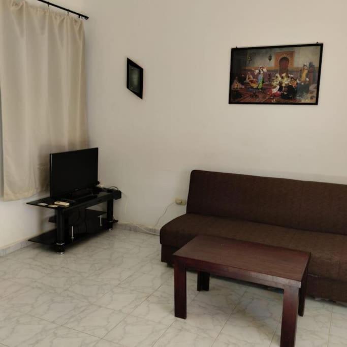 Lovely With Big Balcony Apartment